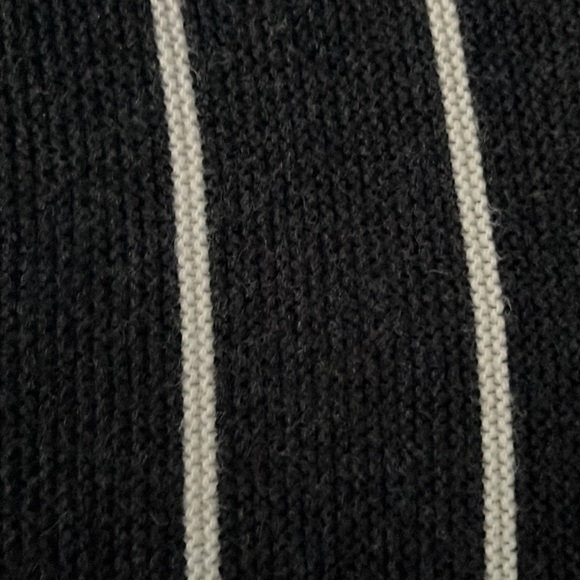 Banana Republic Petite Knit Sweater - Picture 6 of 7